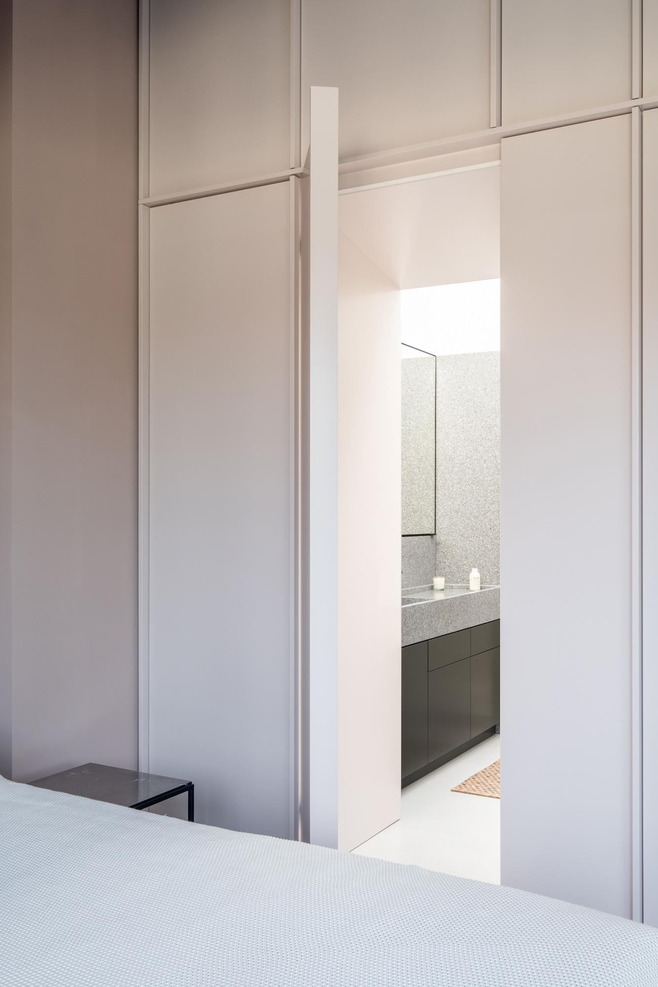 Apartment HS06 Home Snapshots