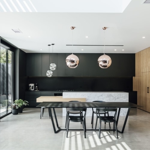 Black House