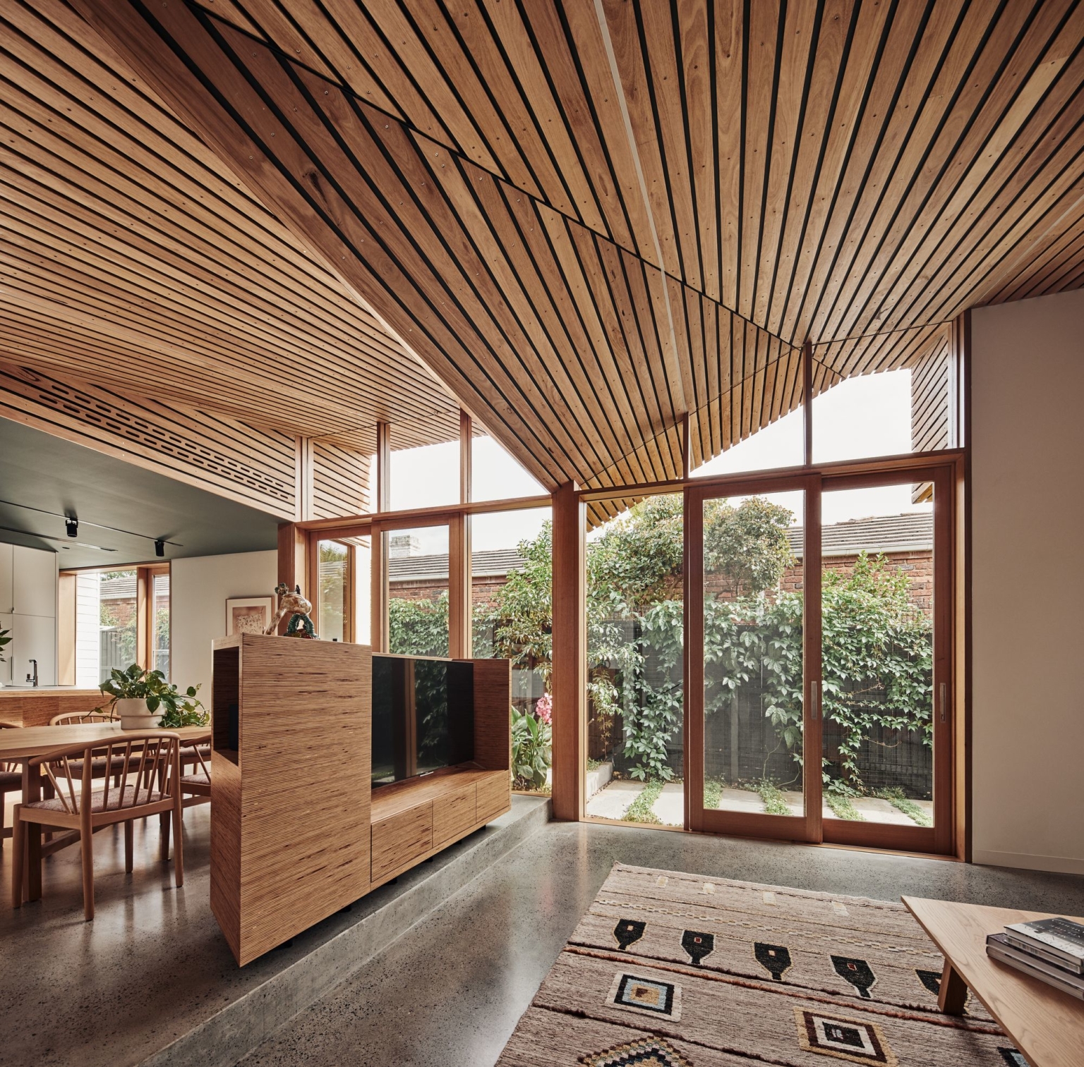 Ripple House Home Snapshots